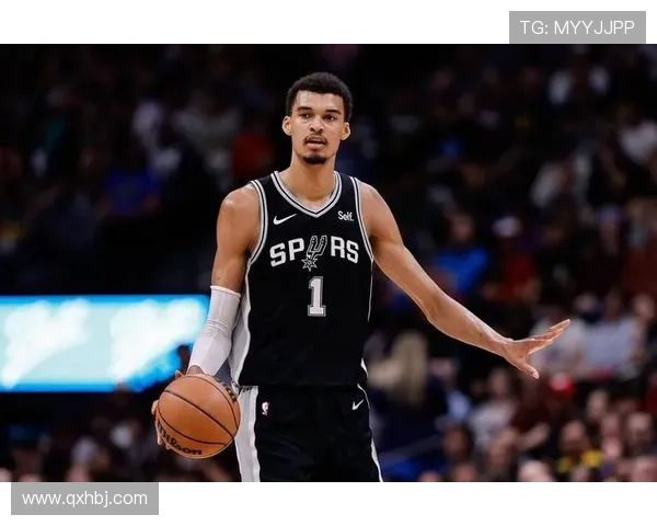 文班谈盖帽：看到他们拼劲尽失的瞬间